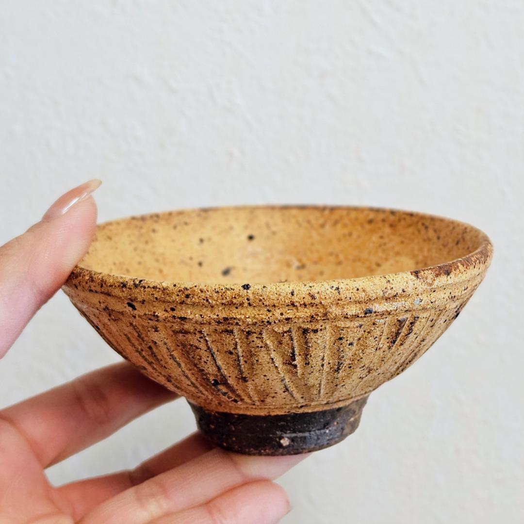 【2点ペア】小ぶり飯椀 茶碗 細しのぎ 新品 越前焼 実生窯 新藤聡子 送料無料