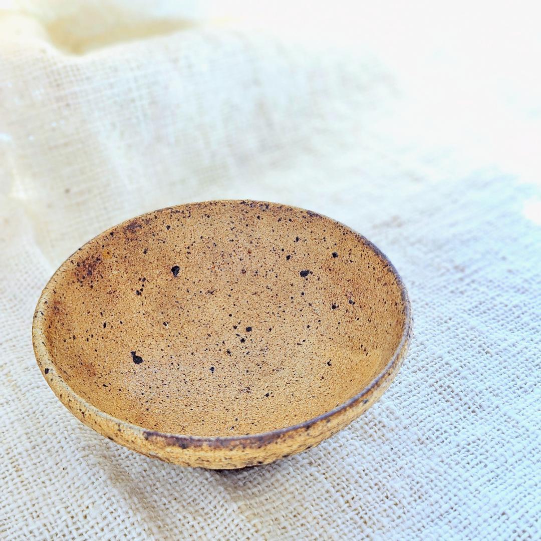 【2点ペア】小ぶり飯椀 茶碗 細しのぎ 新品 越前焼 実生窯 新藤聡子 送料無料