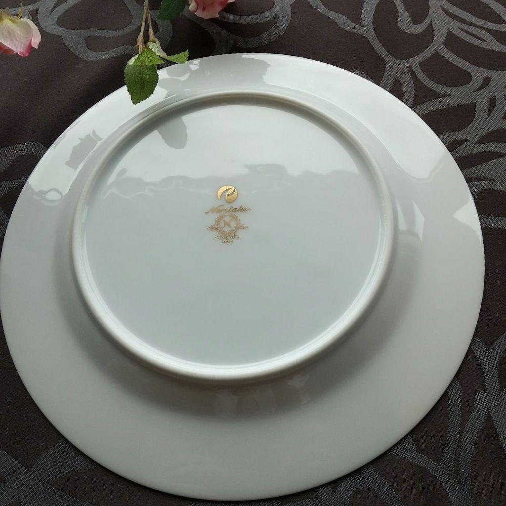 BAYpurp【未使用//ノリタケ】淵回りの金彩の大皿、中皿