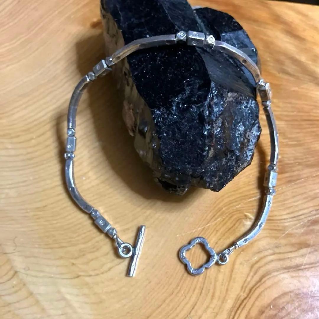 カレンシルバーパドゥア刻印カーブ＆スクエア　ソリッドビーズブレスレット