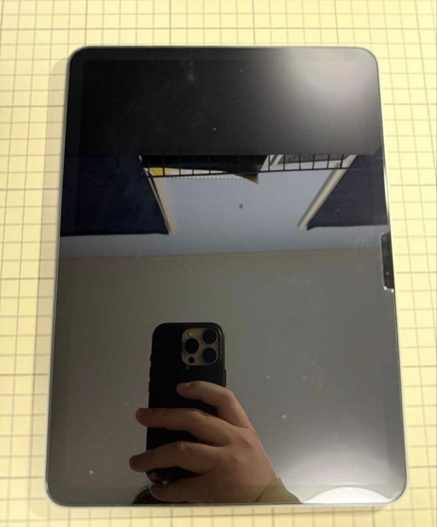 iPad Air M3 256GB 11インチ スペースグレイ（Wi-Fi）