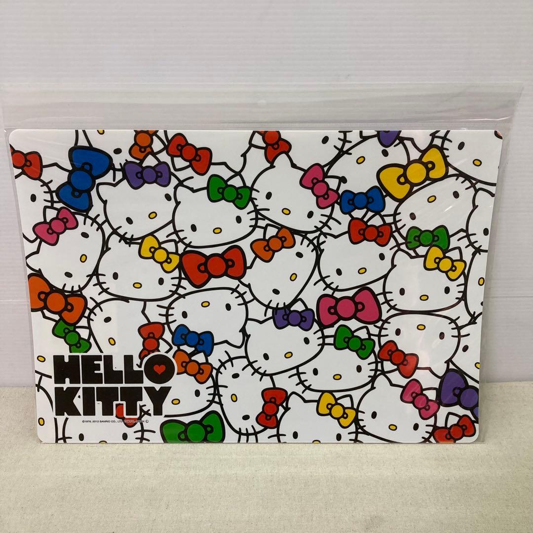 【新品未使用★2012年製★４枚セット】ハローキティ　ランチョンマット　サンリオ