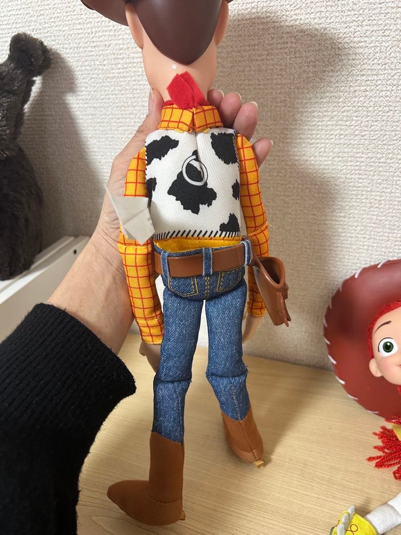 トイストーリー トーキングフィギュア お喋り ウッディ　ジェシー ブルズアイ