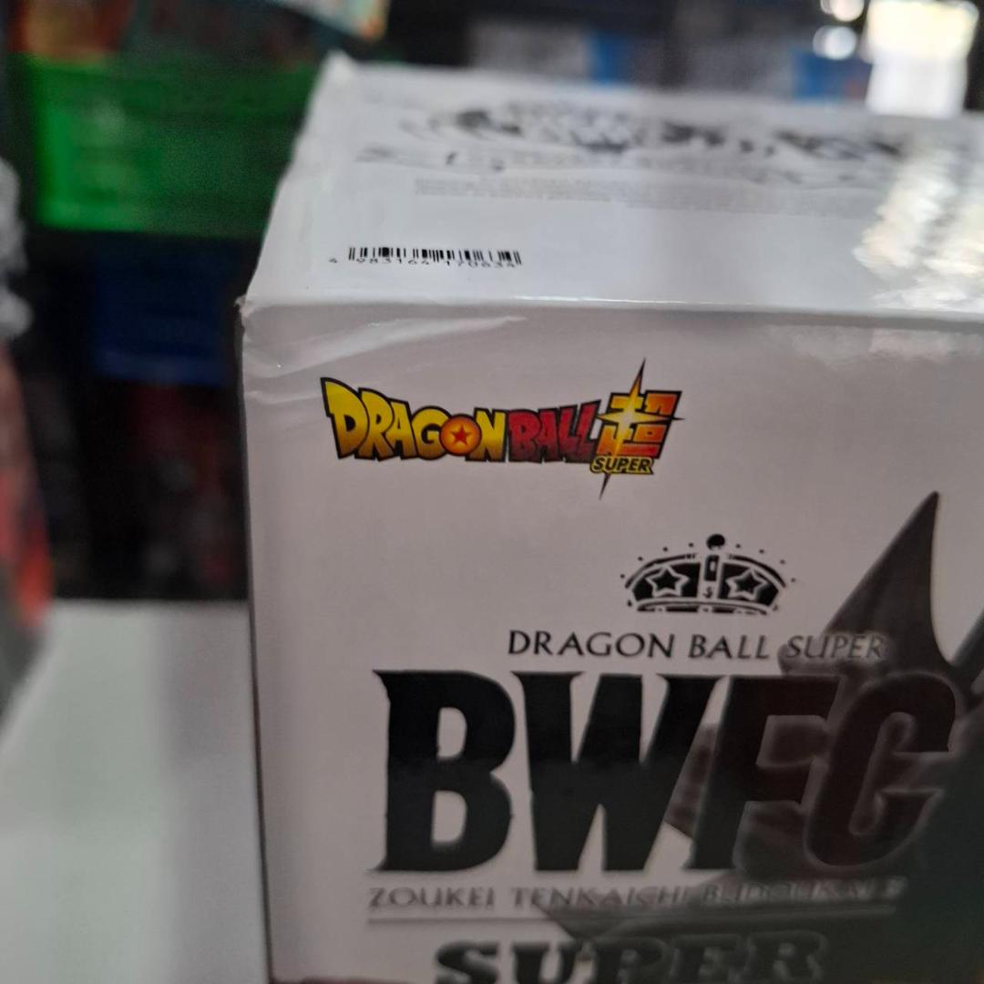 ⭐美品⭐0375 価格高騰中~!! BWFC SMSP 超サイヤ人4