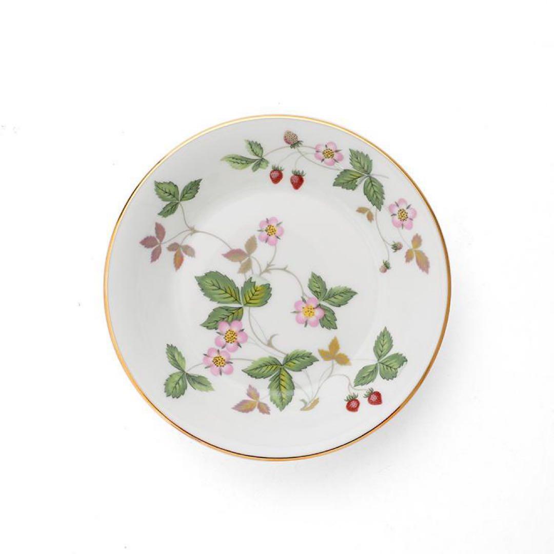 新品未使用ウェッジウッド ワイルドストロベリー フルーツソーサー 13cm