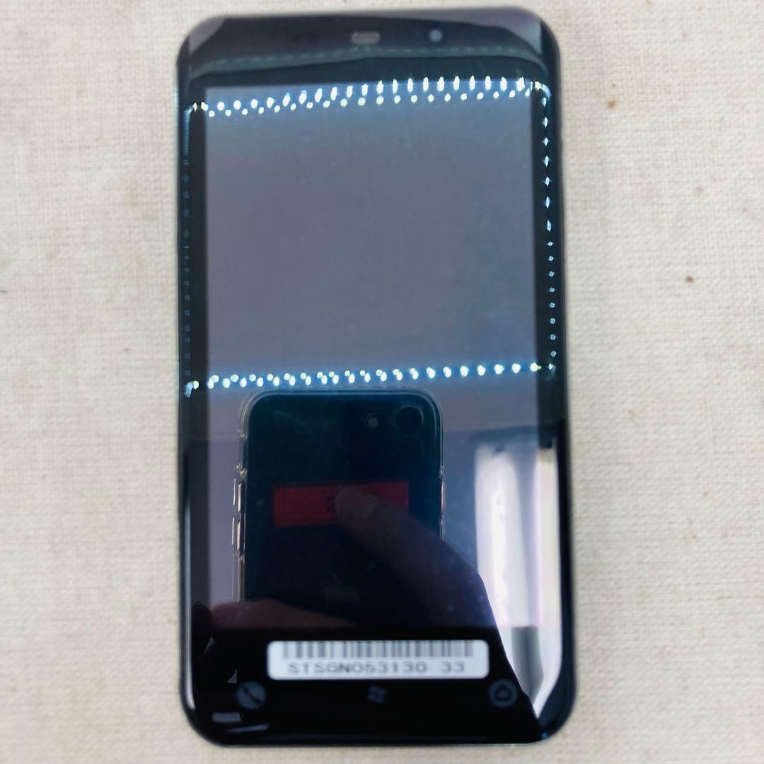 【未使用保管】東芝 TSI01SAA ブラック×ホワイト IS02 へ2