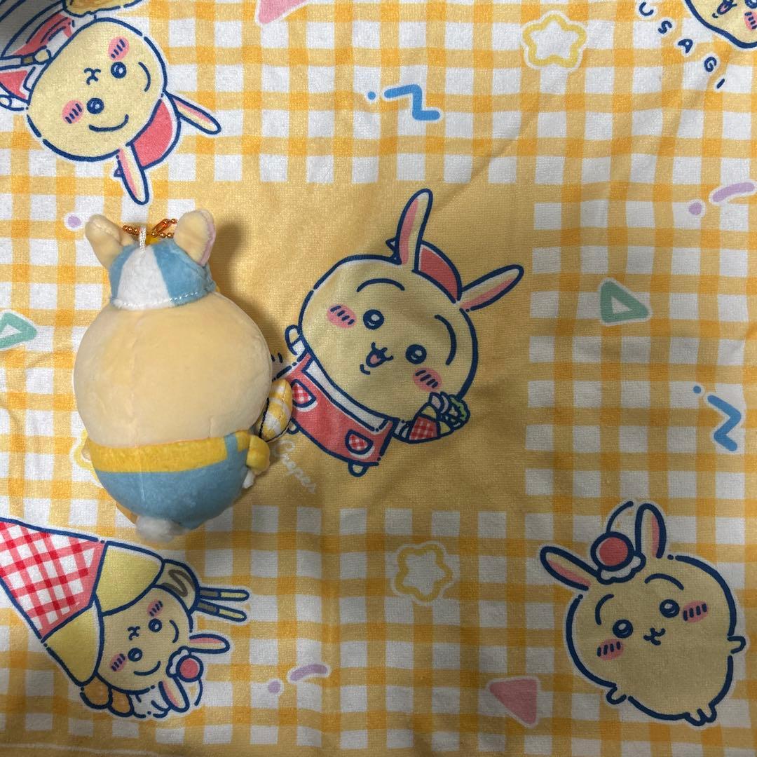 ちいかわワクワクゆうえんち ミニマスコット うさぎ ちいかわクレープくじ タオル