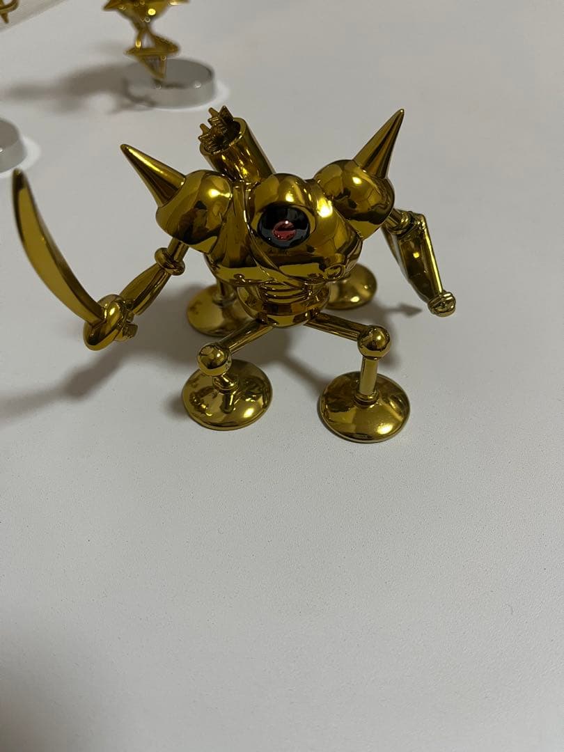 ドラクエメタリックモンスターズギャラリー　リペイント品　キラーマシン系ゴールド