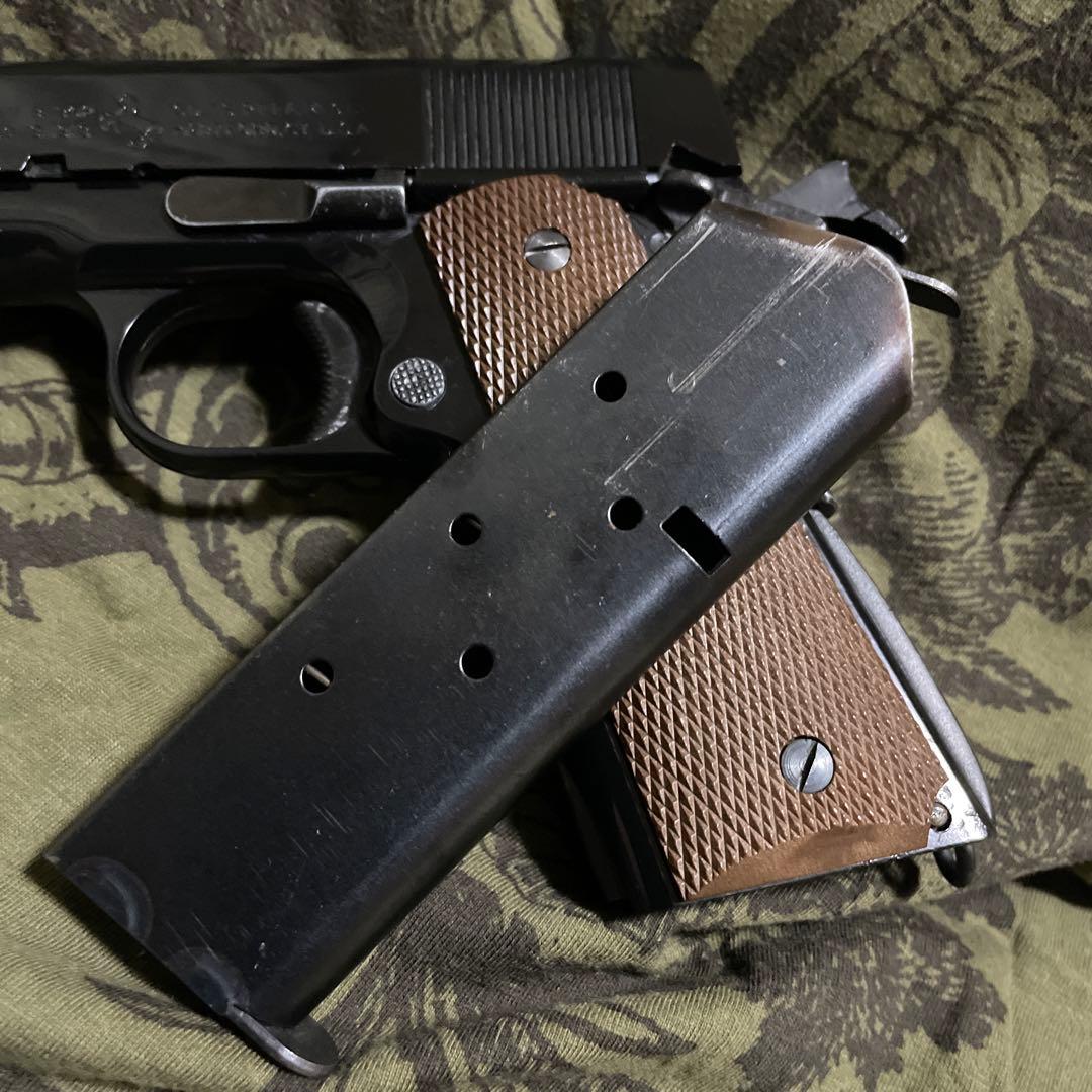1911 ブラックモデルガン 　プラスチック製
