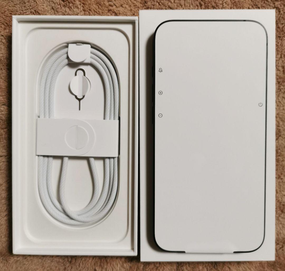 【3/9限定値下げ！】iPhone16e 128GB ブラック SIMフリー