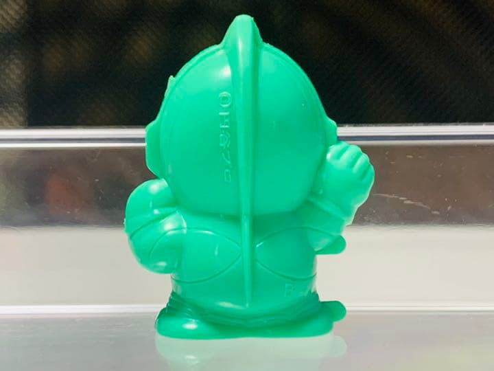 ウルトラマン　プラ製　消しゴム　SD