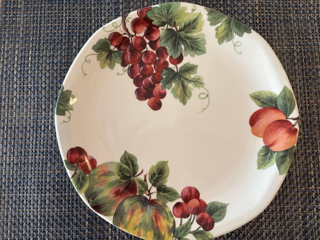 ロイヤルドルトン　ヴィンテージグレープ5枚セット　27cm