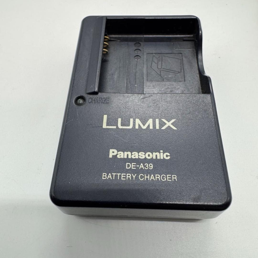 Panasonic LUMIX FS3 シルバー コンパクトデジタルカメラ