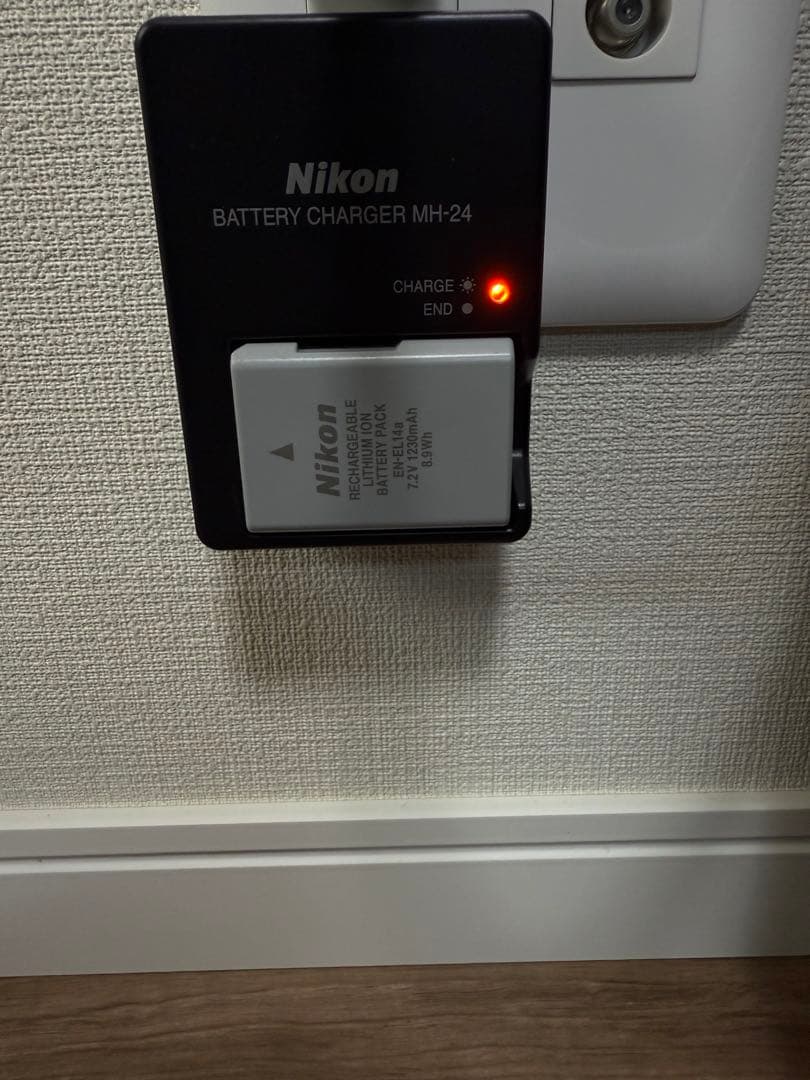 Nikon D5600 一眼レフ　ダブルズームキット