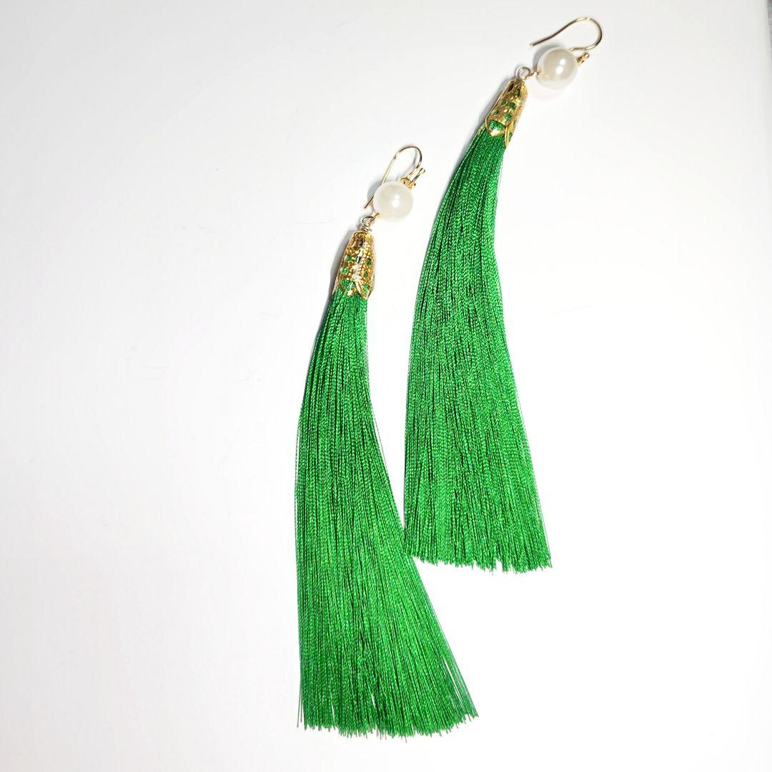 【1271】大きめパールビーズとタッセルのピアス