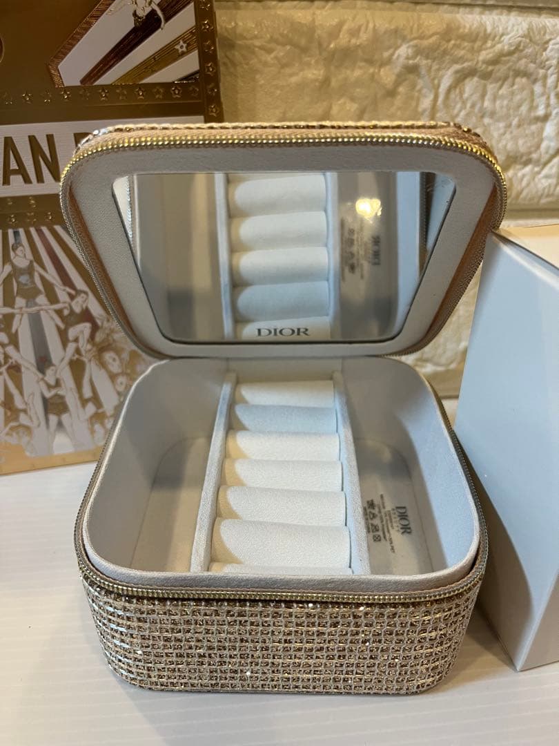 新品未使用✨ディオール 2025限定ジュエリーBOX ミニショッパー・香水付