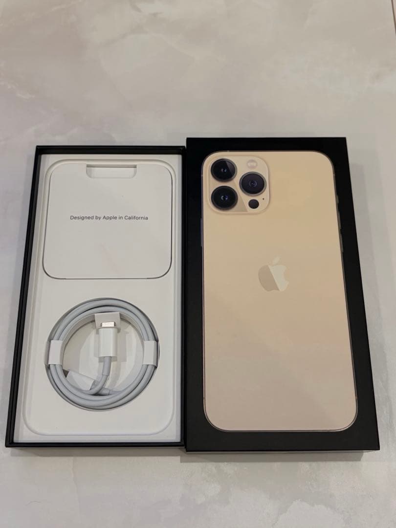 iPhone13Pro Max 256GBゴールド 美品