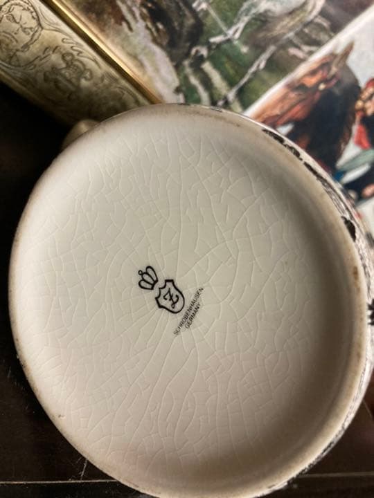 ドイツ製ZINN蓋付きビアジョッキ