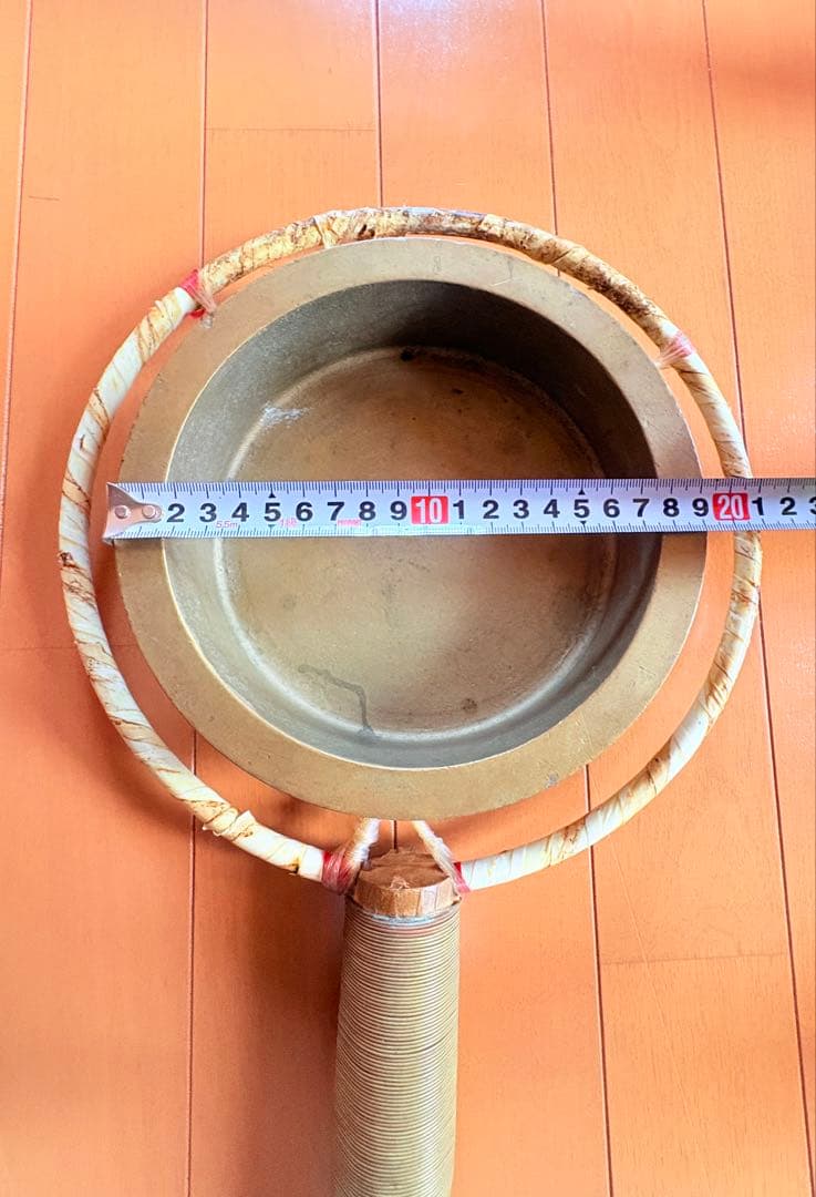 阿波踊り　鉦カネ 鳴物 鉦 金具 木製柄持ち手　バチ付き