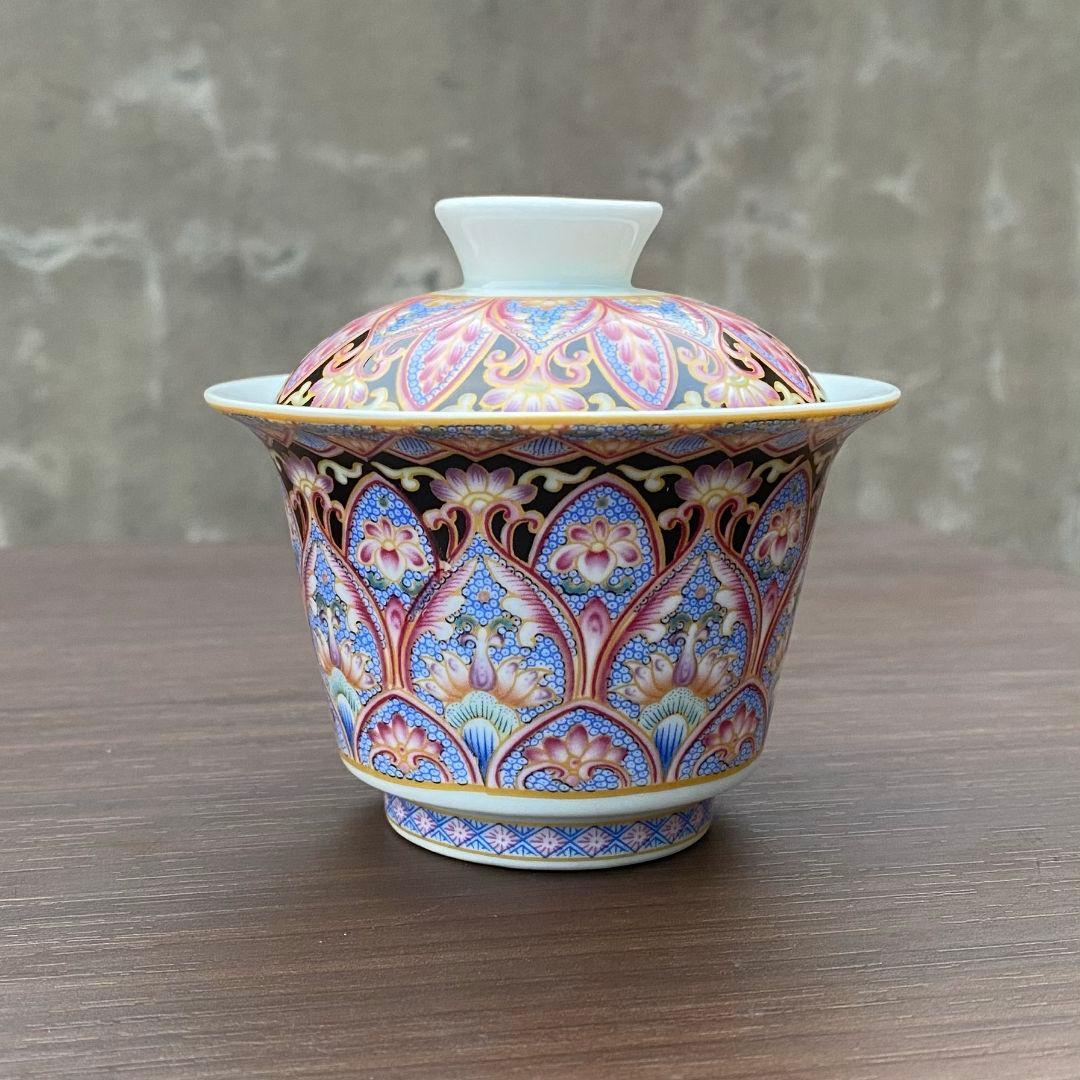 未使用品 景徳鎮琺瑯彩浄土蓮華馬蹄蓋碗 中国美術 湯呑み 茶器 茶杯 煎茶道具