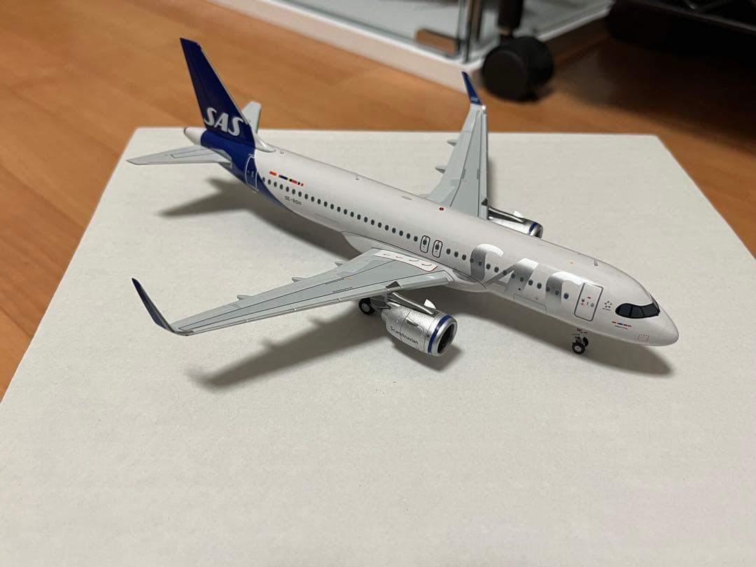 Jcwings スカンジナビア航空 A320neo 1/200 SE-ROH