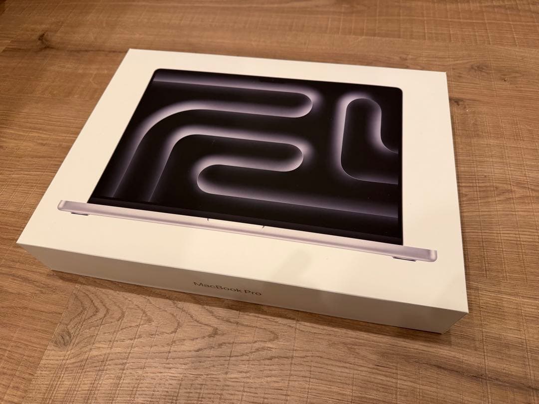 MacBookPro 16インチApple M4MAX MX2W3J/Aシルバー