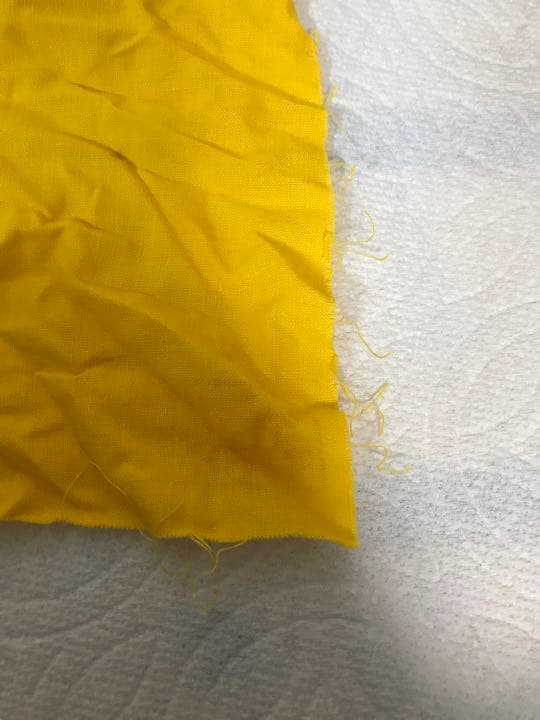 巨匠　鈴木五郎　黄瀬戸　蕨文様 ぐい呑み