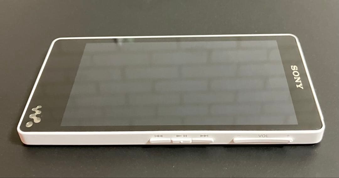 【超美品】SONY ウォークマン　NW-F885 16GB しろ　5448