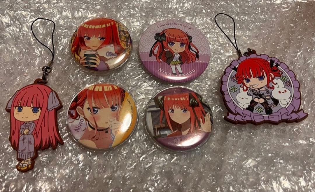 五等分の花嫁 一花二乃三玖四葉五月 カード 缶バッジ アクリルボード 計175点