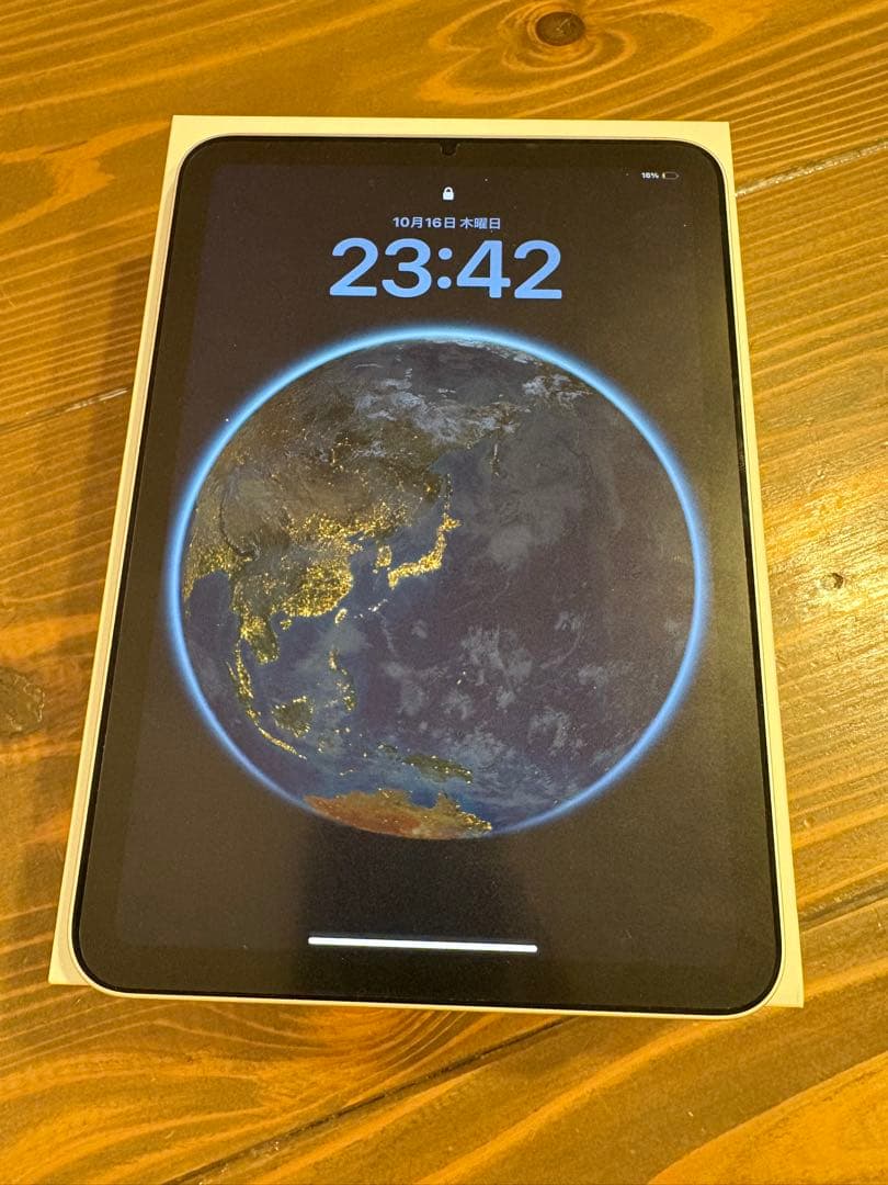 ★超美品★iPad mini（6th）64GB Wi-Fiモデル スターライト