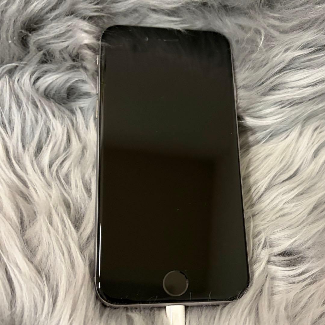 Apple iPhone 6 バッテリー100% スペースグレイ 128GB