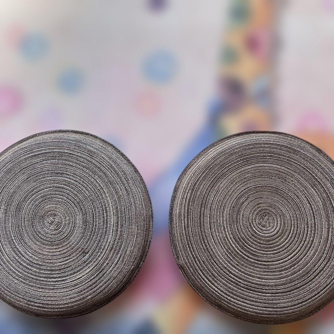 円形クッション ダークブラウン ホワイト