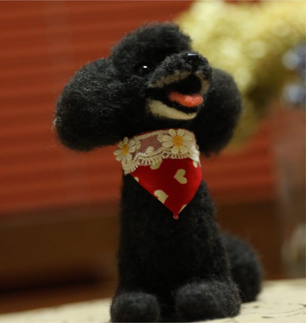羊毛フェルト　トイプードル　ブラック