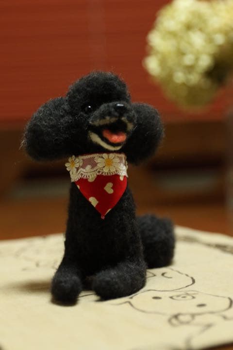 羊毛フェルト　トイプードル　ブラック
