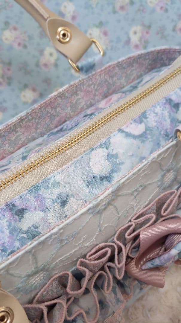 リバティ　ハムステッドサマー　ホビーラ限定　チャーム付ダブルフリルトート