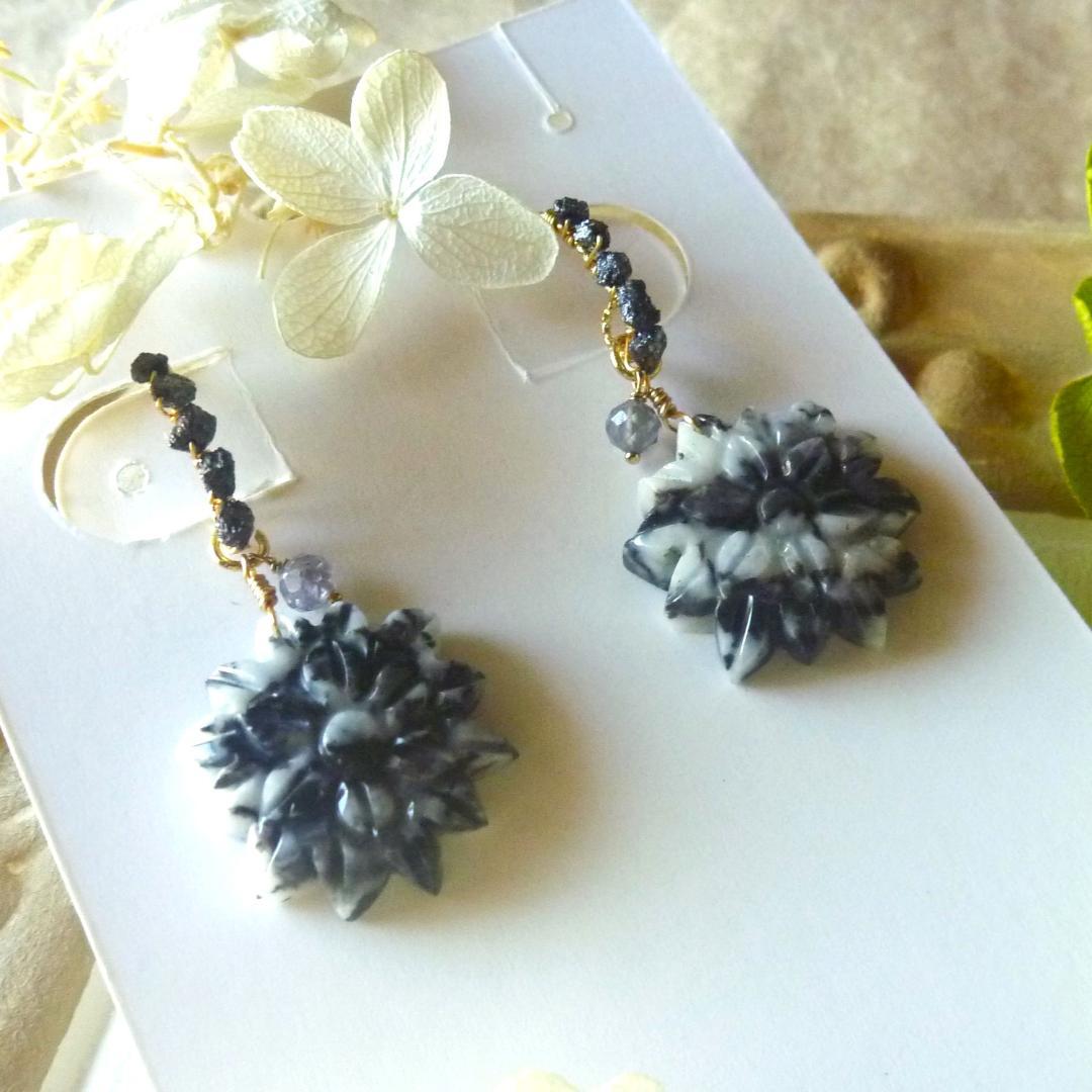 天然石ゼブラジャスパーフラワーカービングとブラックダイヤモンドピアス 14kgf