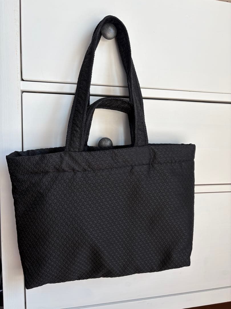 AMICA ブラックトートバッグ
