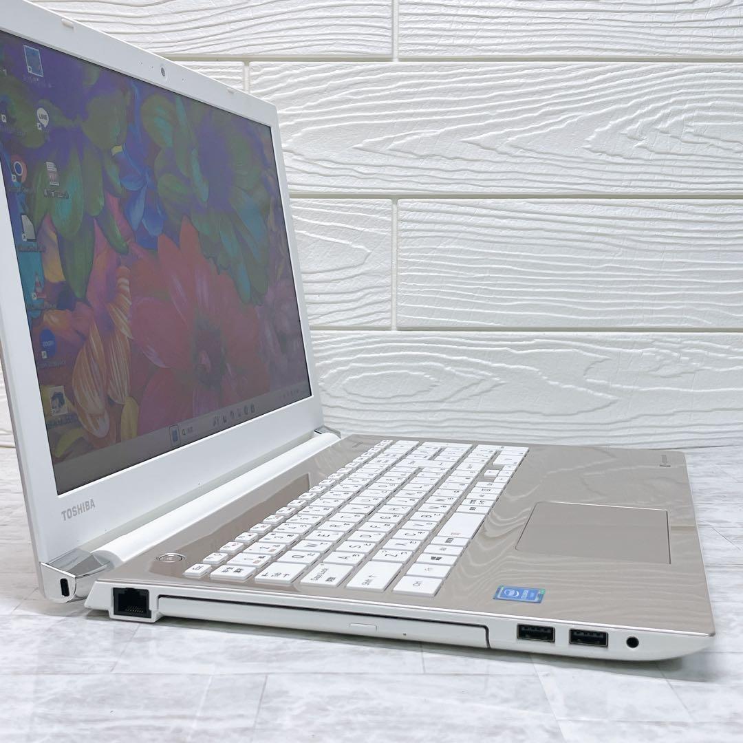 美品✨1台限りのお買い得品❣ Win11✨東芝 SSD ノートパソコン DVD