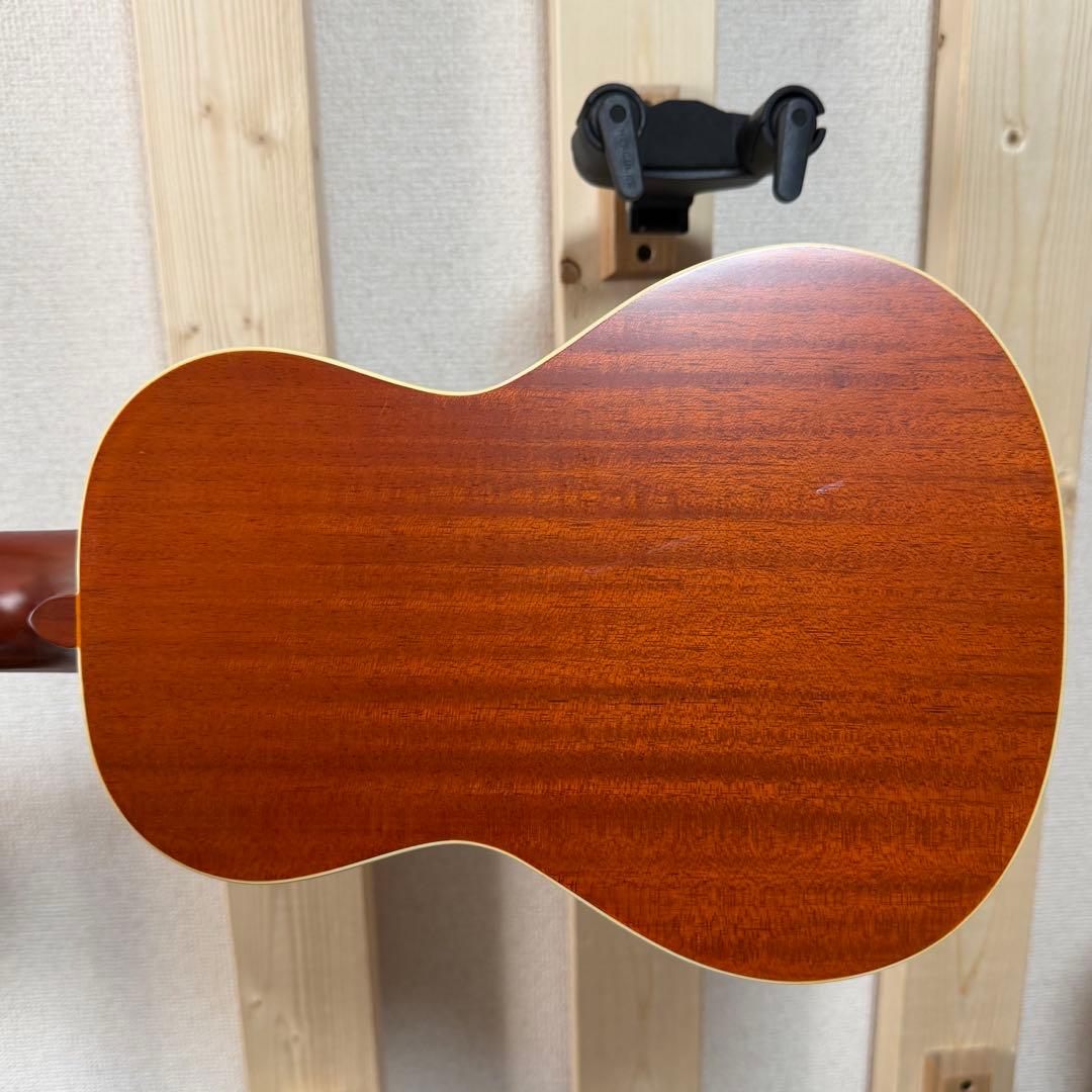 Aria ATU-120/6 ギタレレ ミニギター