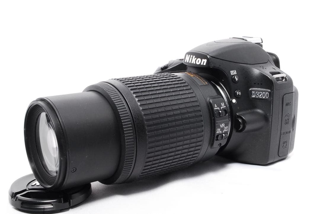 Nikon D3200◆ショット数少なめ◆すぐ使える◆一眼レフカメラ◆スマホ転送