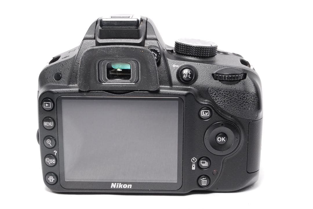 Nikon D3200◆ショット数少なめ◆すぐ使える◆一眼レフカメラ◆スマホ転送