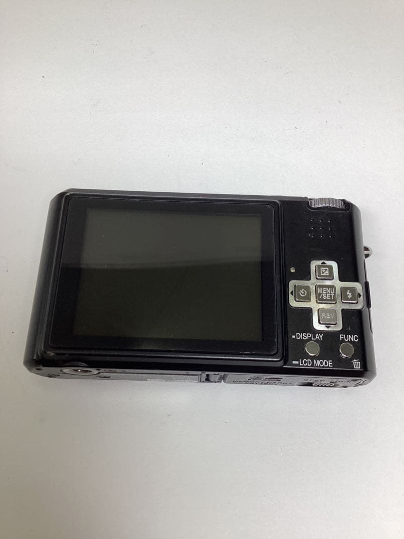 普*9様 ジャンク　Panasonic LUMIX DMC-FX100