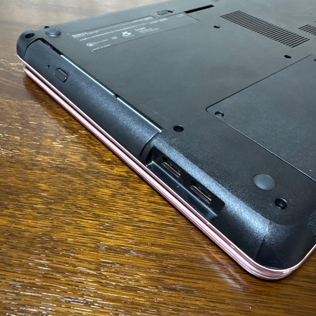 SONY VAIO ノートPC ピンク　SVF143B1GN