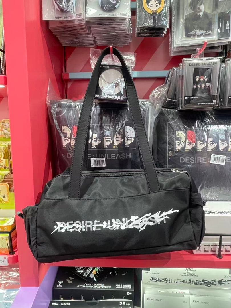 ENHYPEN MINISO 中国 中華 コラボグッズ バッグ ボストンバッグ