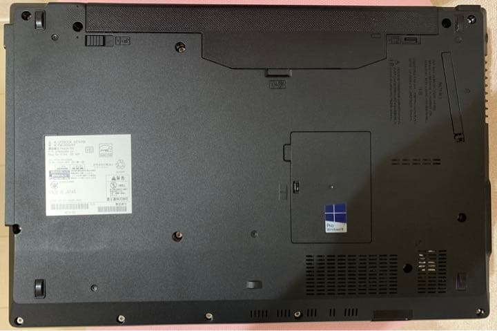 富士通　LIFEBOOK A574/HX Win10