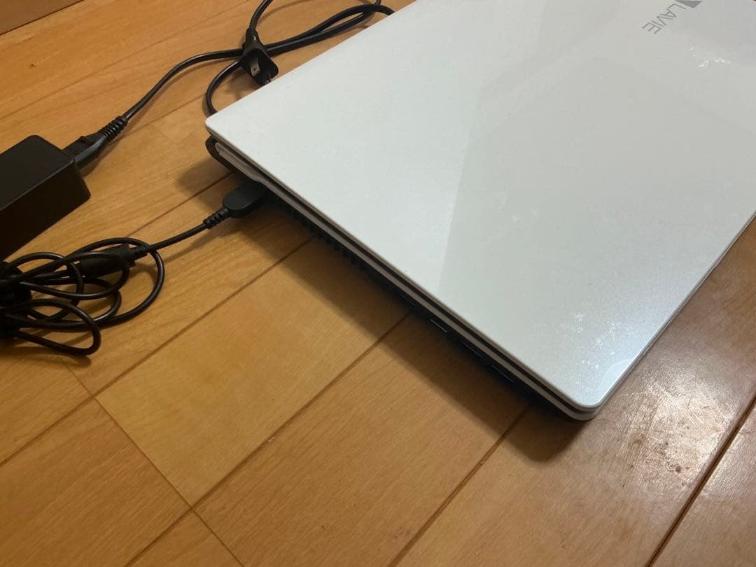 NEC LAVIE NS350/B ホワイト ノートPC