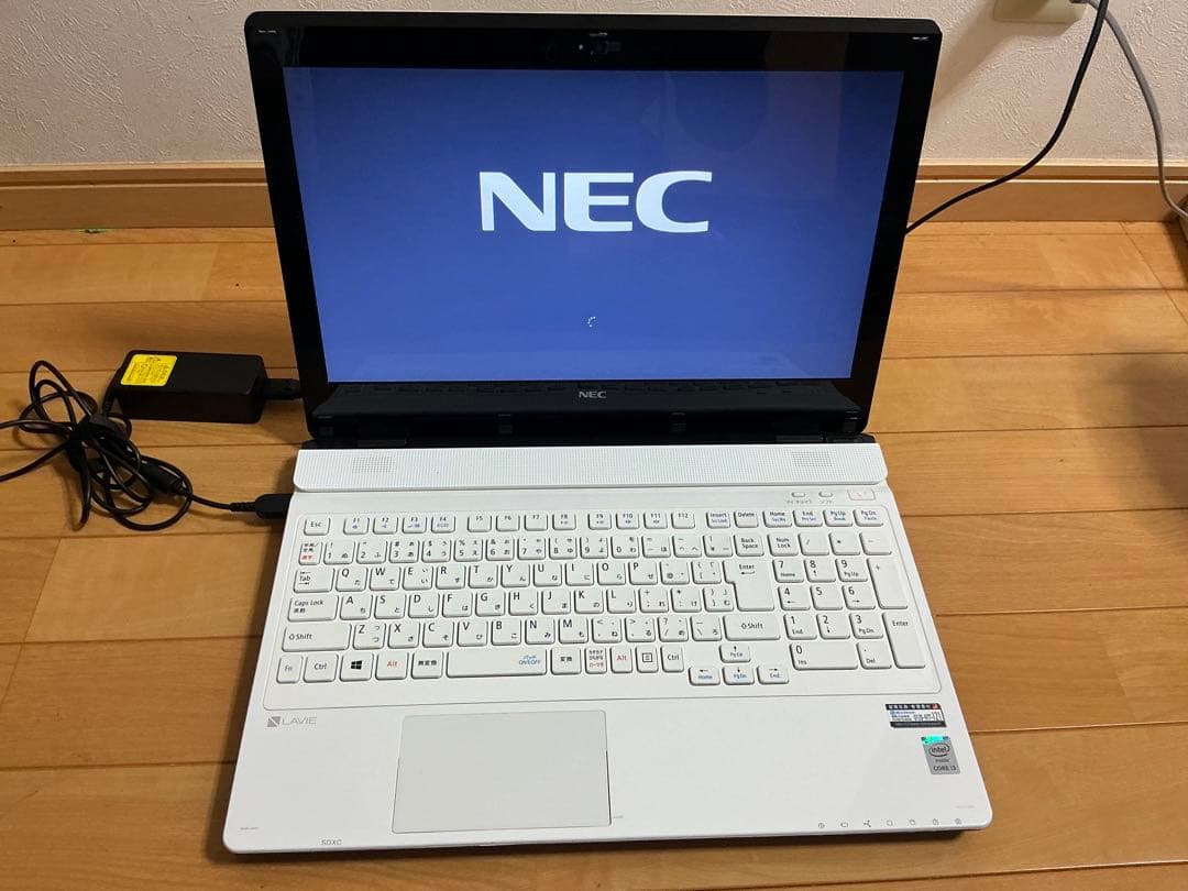 NEC LAVIE NS350/B ホワイト ノートPC