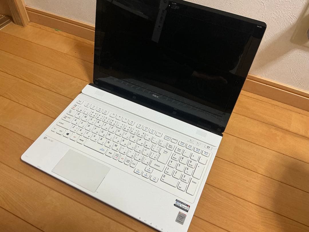 NEC LAVIE NS350/B ホワイト ノートPC