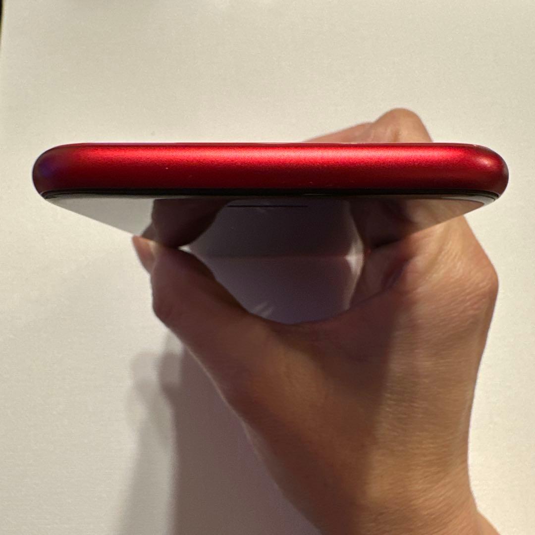 iPhone SE 第2世代　128GB SIMフリー