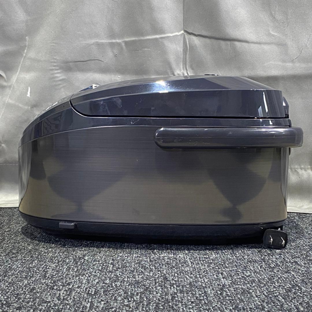 ◎ 2023年製 タイガー魔法瓶 5.5合炊き炊飯器 炊きたて JPW-T100